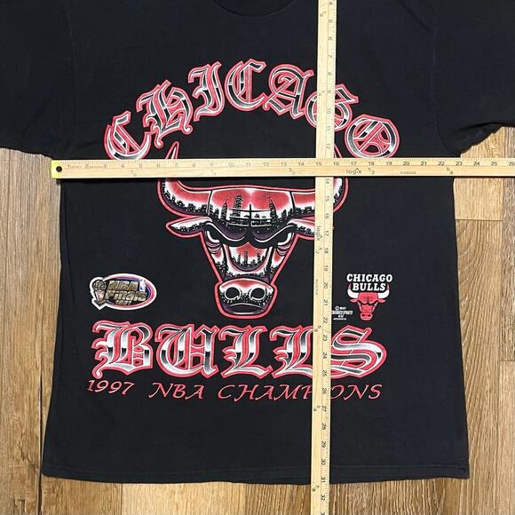 VTG Chicago Bulls 1997 NBA Champions T Shirt Mens XL RARE Changes Sports Black - Picture 6 of 6